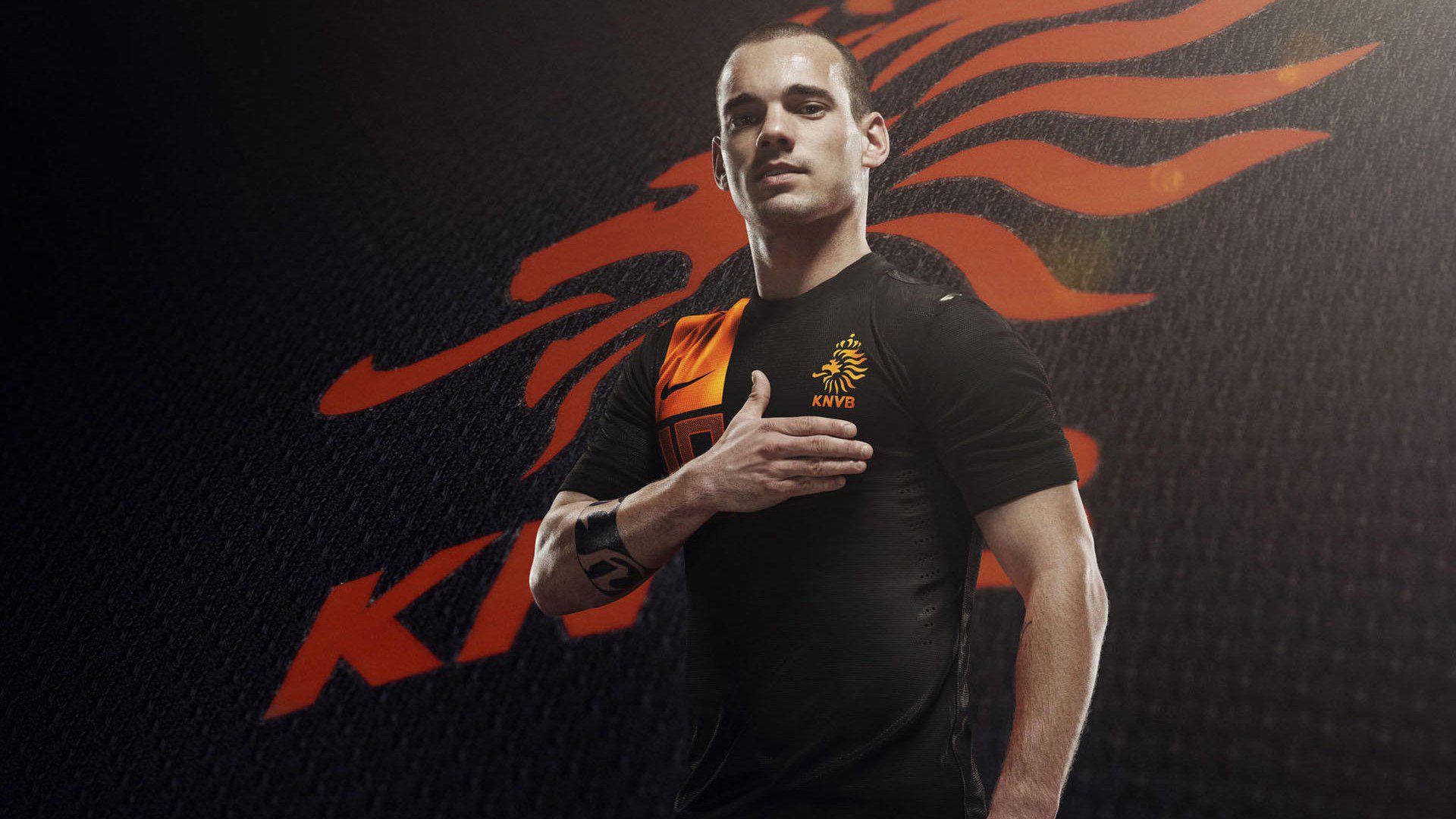 姆巴佩 VS 萨拉赫:欧冠射手王之争,谁能主宰安菲尔德之夜?,姆巴佩 pa